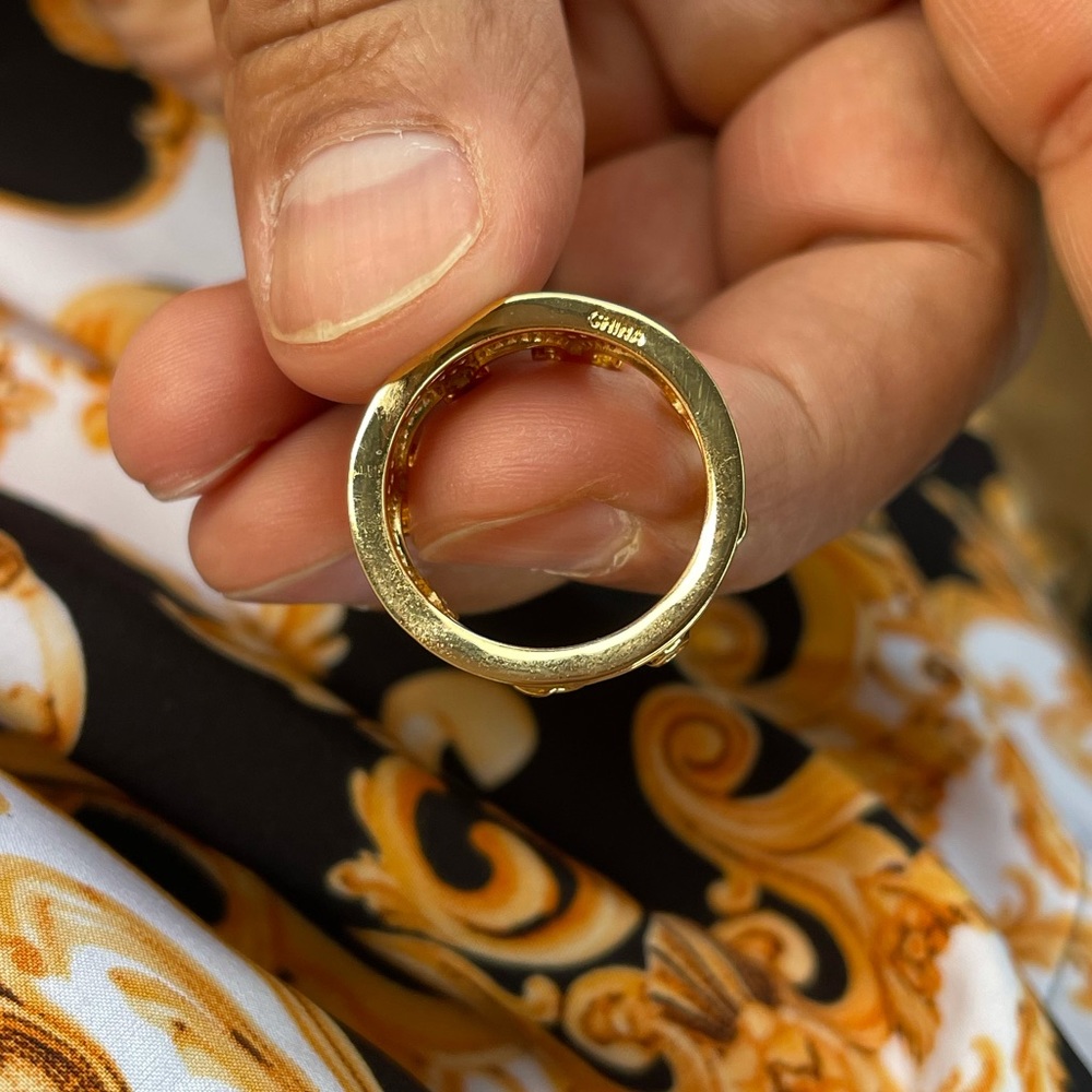 Ring - Picture 5 of 6